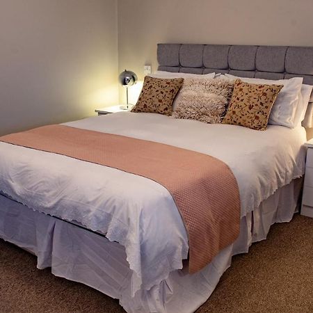 בושמילס Causeway Lodge מראה חיצוני תמונה