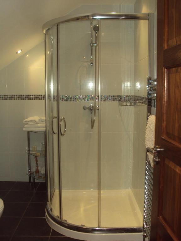 בושמילס Causeway Lodge חדר תמונה