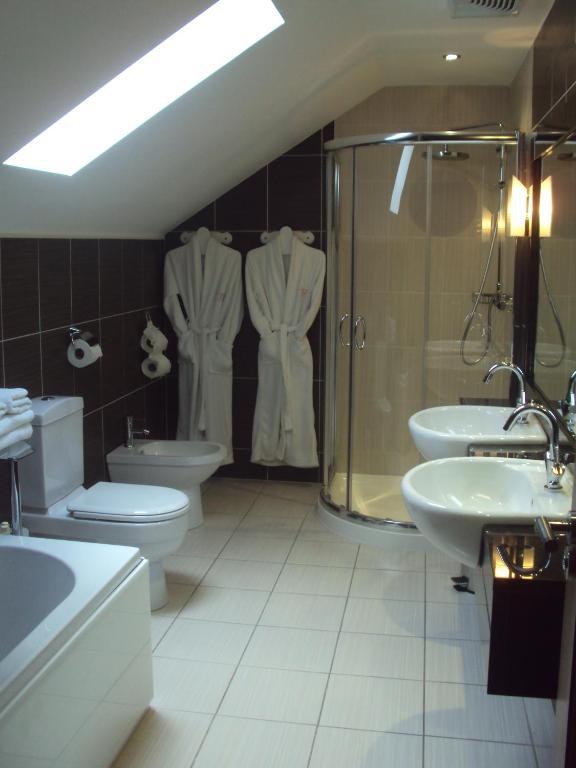 בושמילס Causeway Lodge חדר תמונה